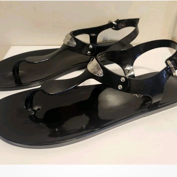 Michael Michael Kors Black Jelly "MK" Logo Plate T-Strap Thong Sandals Sz.8 - Picture 4 of 7